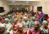 Nigéria : les lycéennes libérées rejoignent un centre éducatif. Nigéria : les lycéennes libérées rejoignent un centre éducatif.