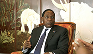 L'ambassadeur Prof Henri Mova Sakanyi – RDC